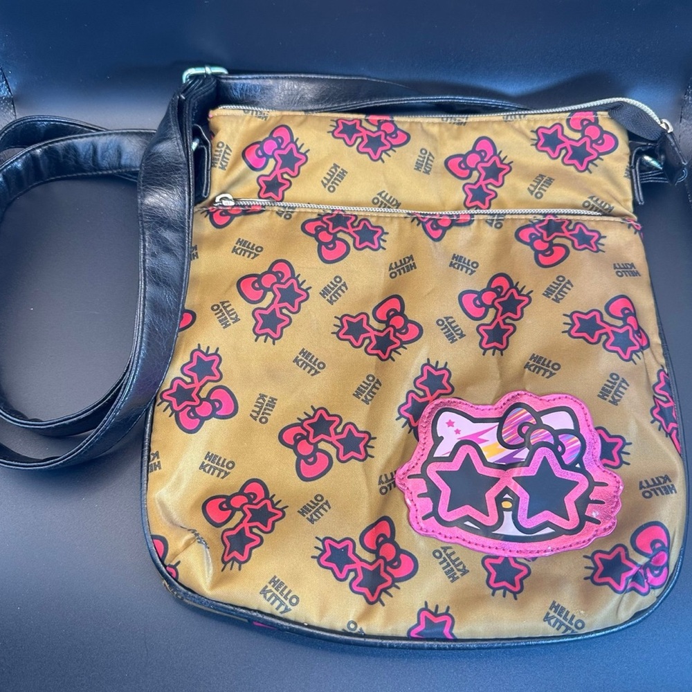 Sanrio Hello Kitty Gold Pink & Black Crossbody Purse Bag 2012
